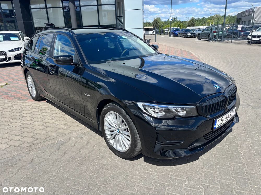 BMW Seria 3 320e - 6