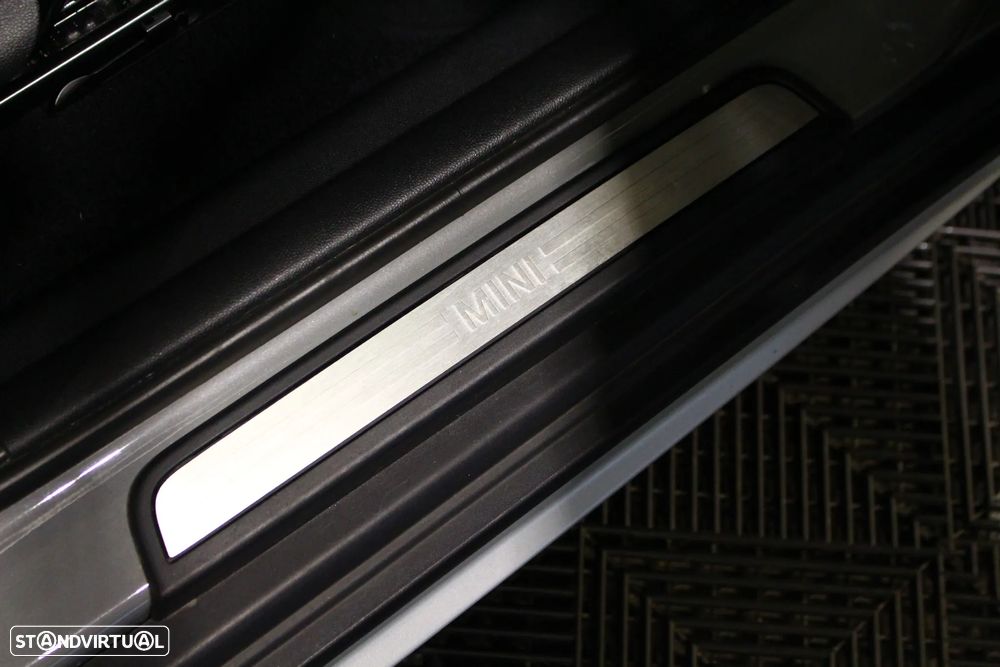 MINI Countryman One D 4Business - 15