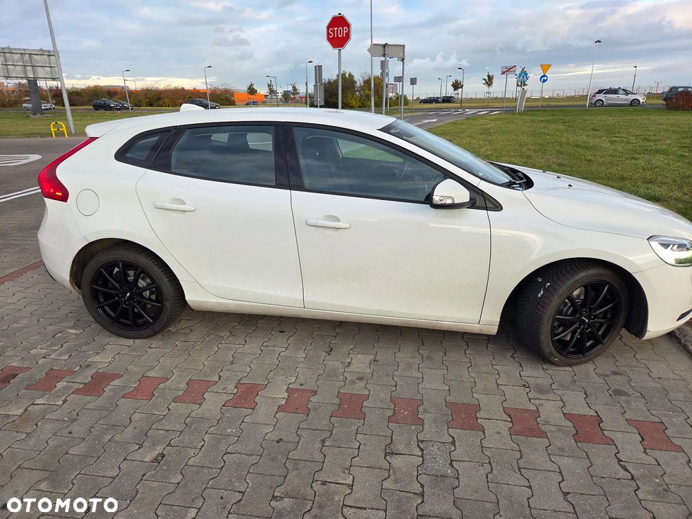 Volvo V40 D2 Drive-E Kinetic - 34