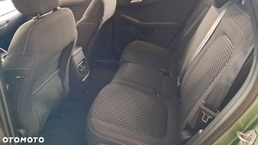 Ford Kuga - 11