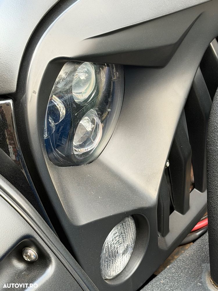 Jeep Wrangler 2.8 CRD AT Sahara - 9