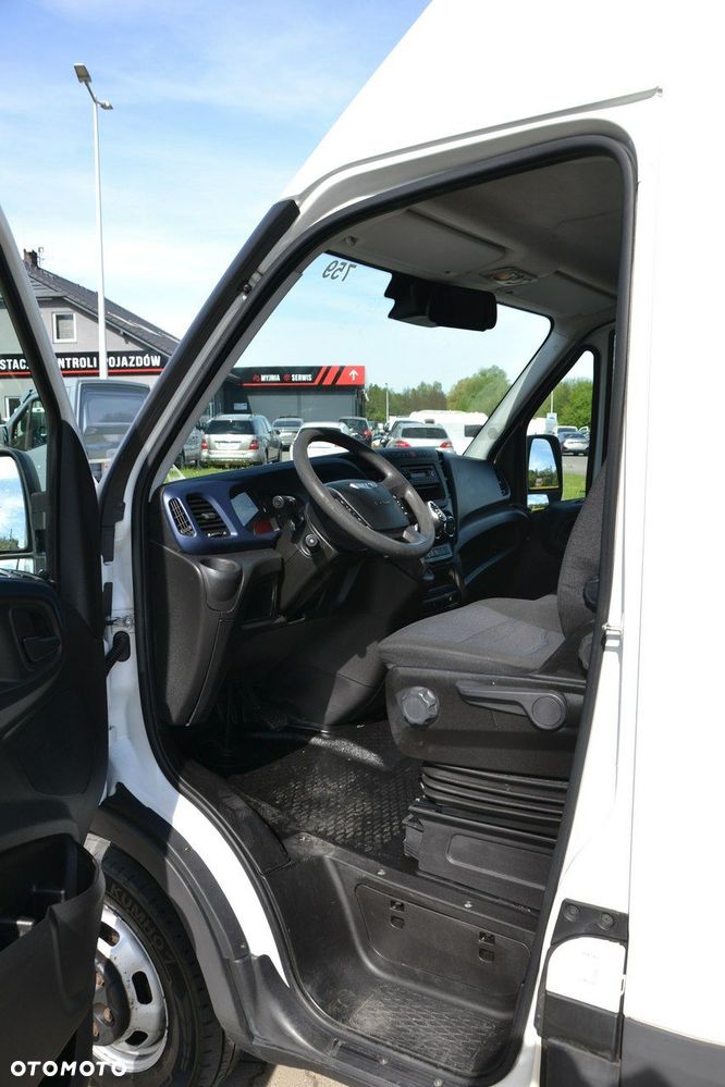 Iveco Daily 35C14 - 11