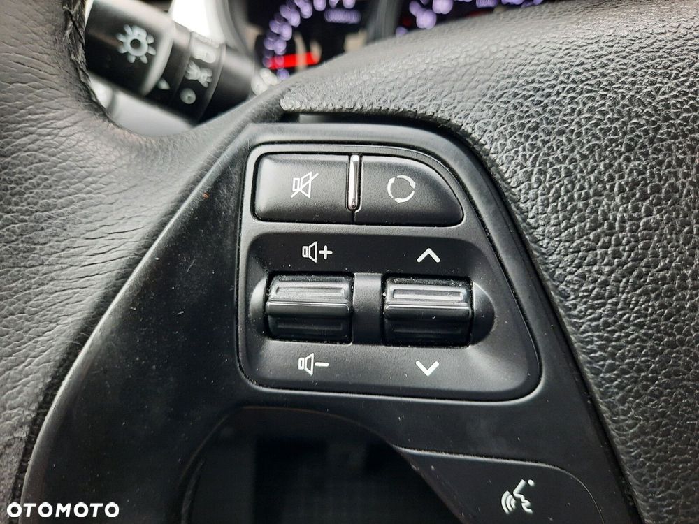 Kia Ceed Cee'd 1.6 GDI M - 29