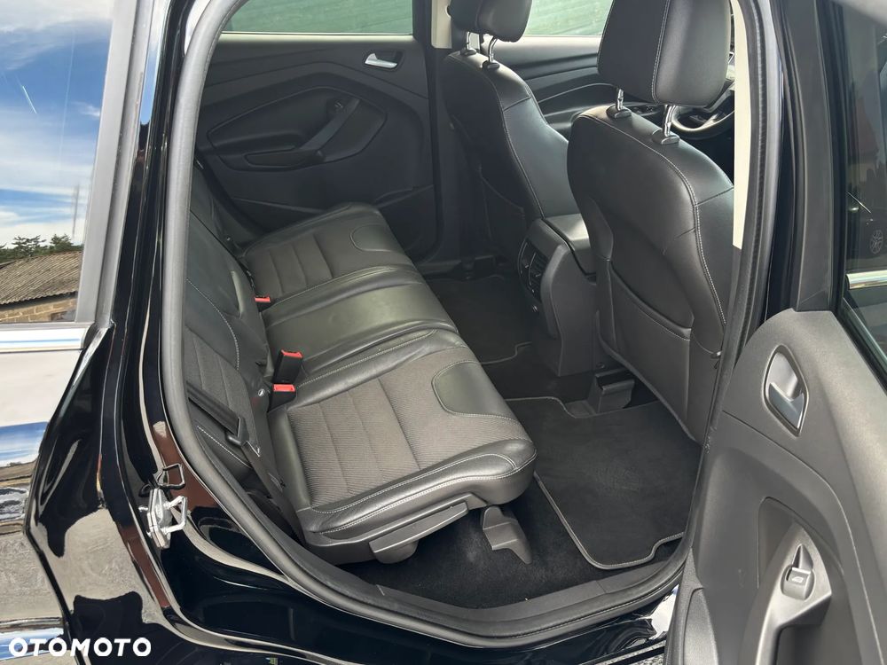 Ford Kuga 2.0 TDCi 4x4 Business Edition - 26