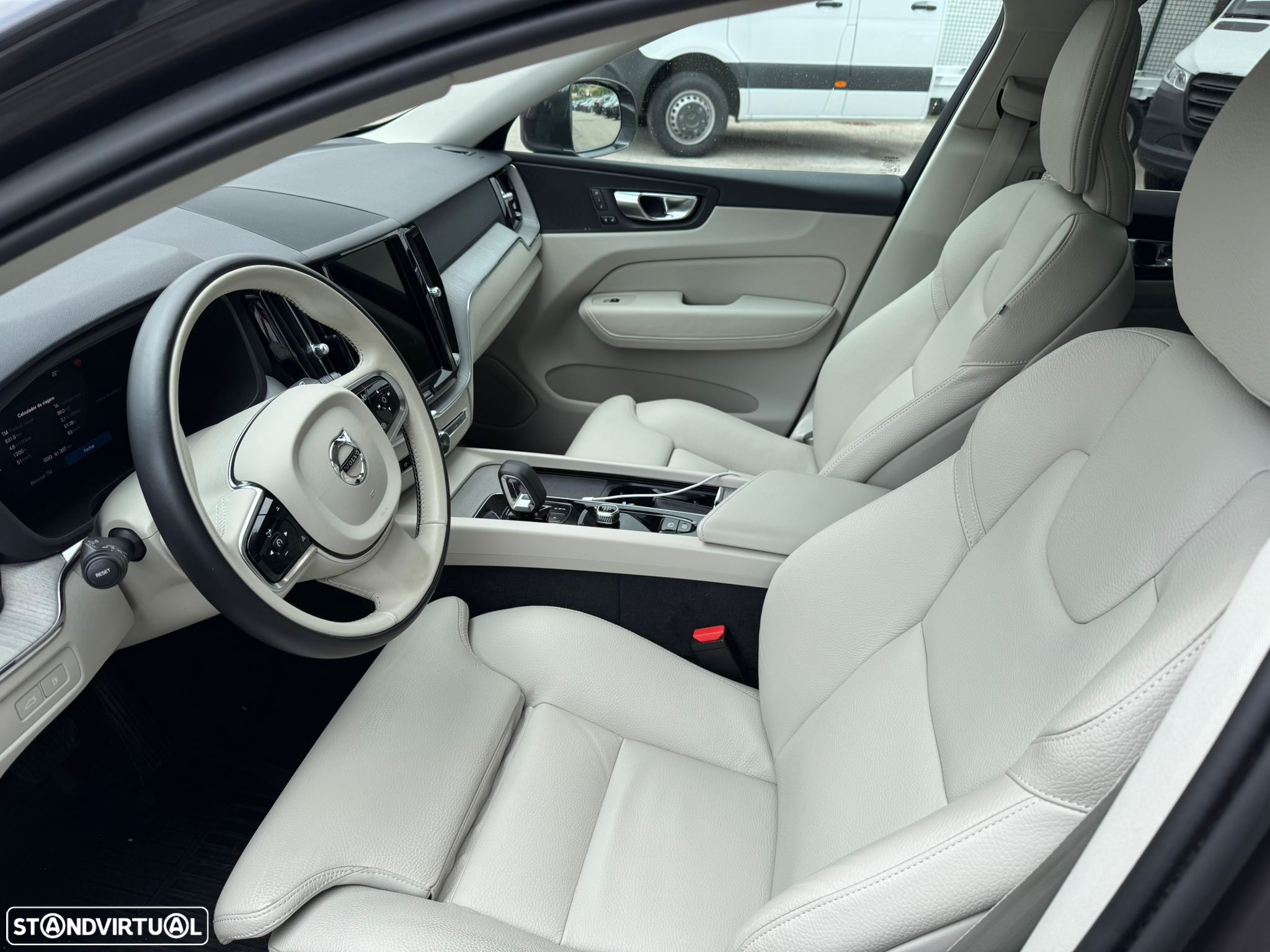 Volvo XC 60 2.0 T6 PHEV Inscription AWD - 3