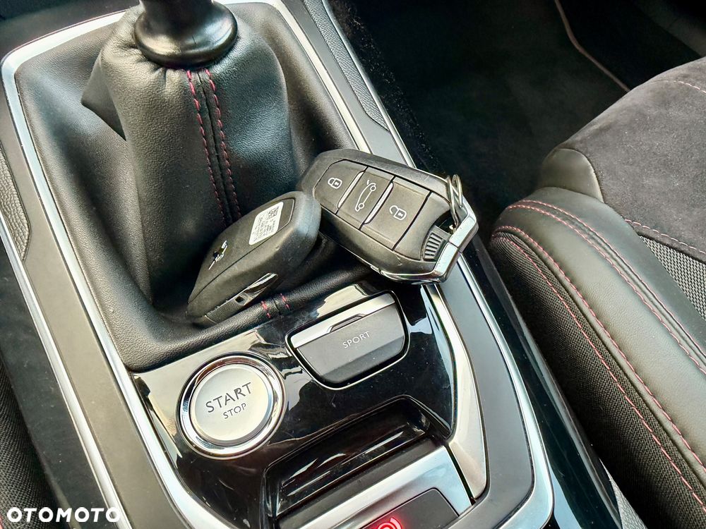 Peugeot 308 GTi by Sport - 32
