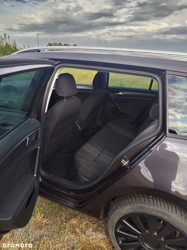 Volkswagen Golf 1.2 TSI BlueMotion Technology Lounge - 19