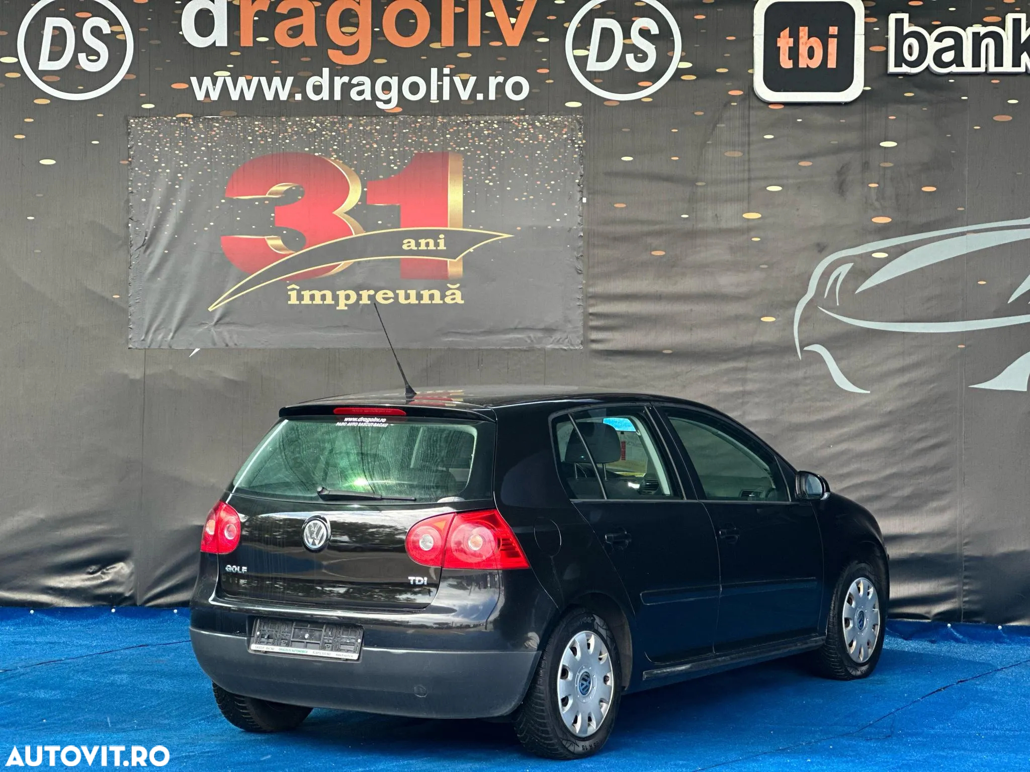 Volkswagen Golf 1.9 TDI BlueMotion Comfortline - 3