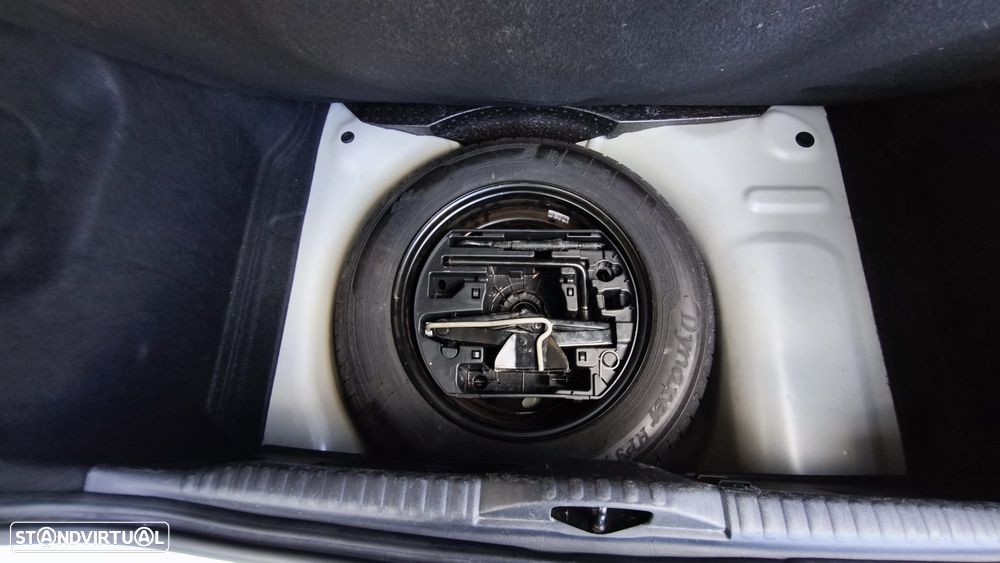 Citroën C3 1.2 PureTech Shine - 16