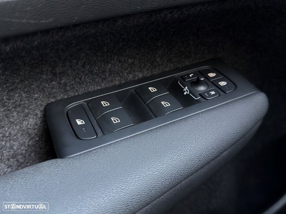 Volvo XC 40 1.5 T5 PHEV Inscription Expression - 31