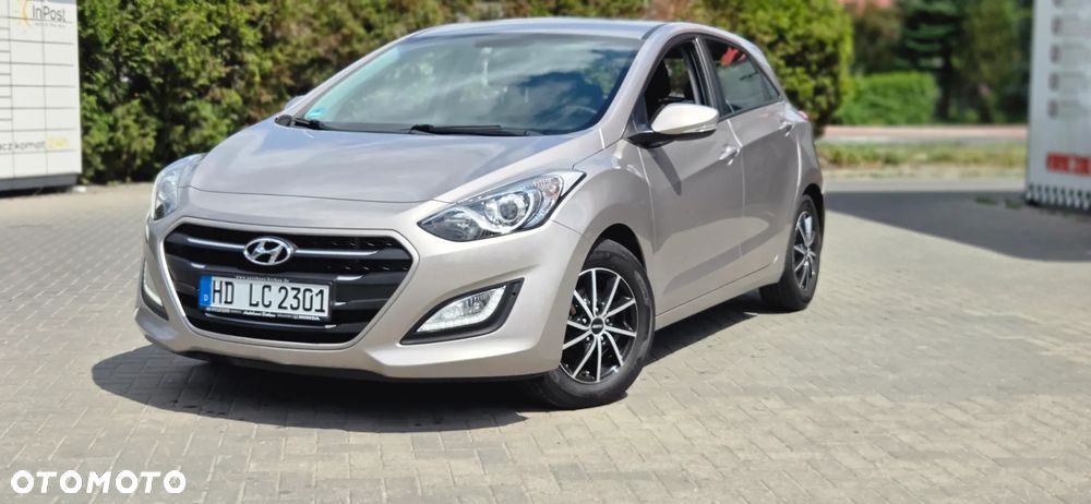 Hyundai i30 1.6 CRDi Premium - 3