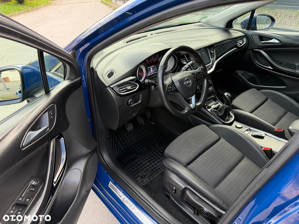 Opel Astra 1.6 D Start/Stop Business - 19