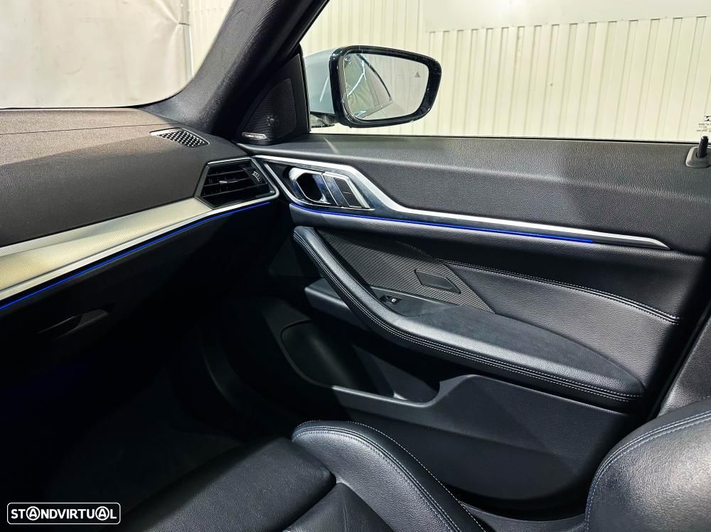 BMW 420 Gran Coupé i Pack Desportivo M Auto - 24
