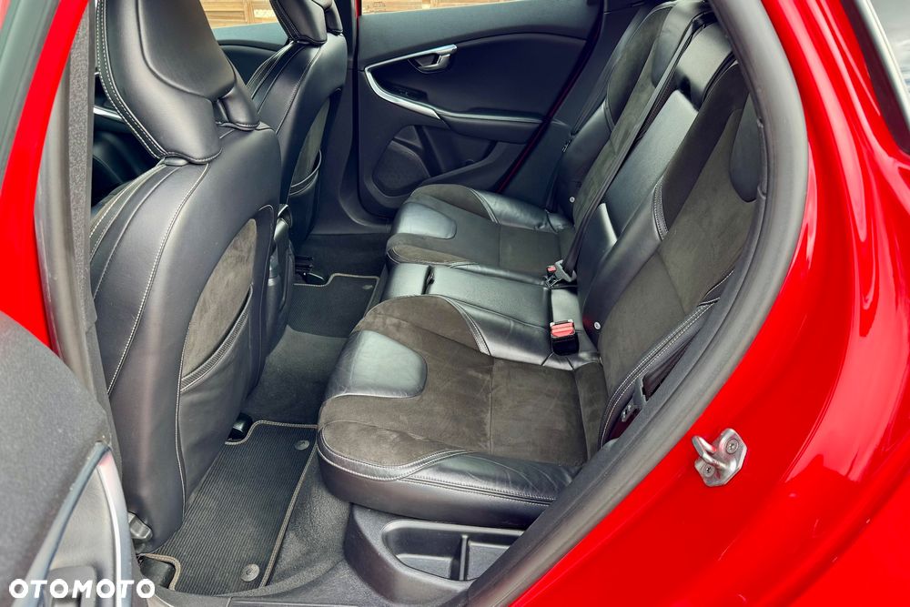 Volvo V40 D2 RDesign - 15
