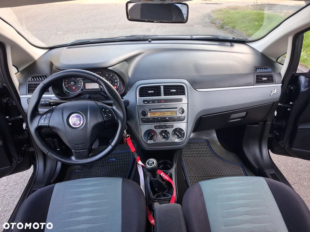 Fiat Grande Punto 1.3 Multijet 16V Dynamic - 25