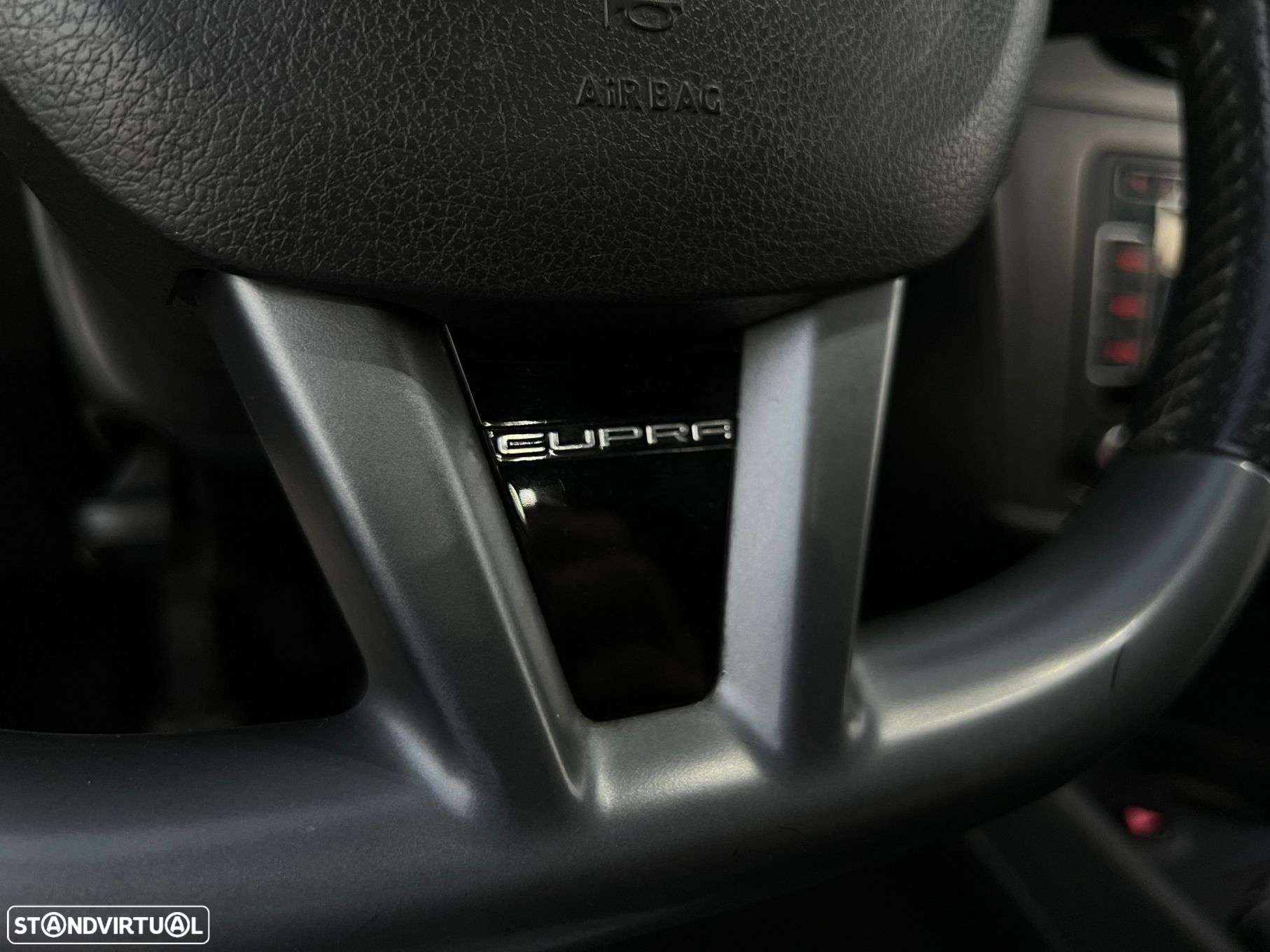 SEAT Leon 2.0 T FSI Cupra R - 21