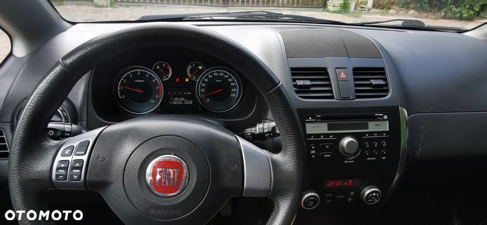 Fiat Sedici 1.6 16V 4x4 Lounge - 15
