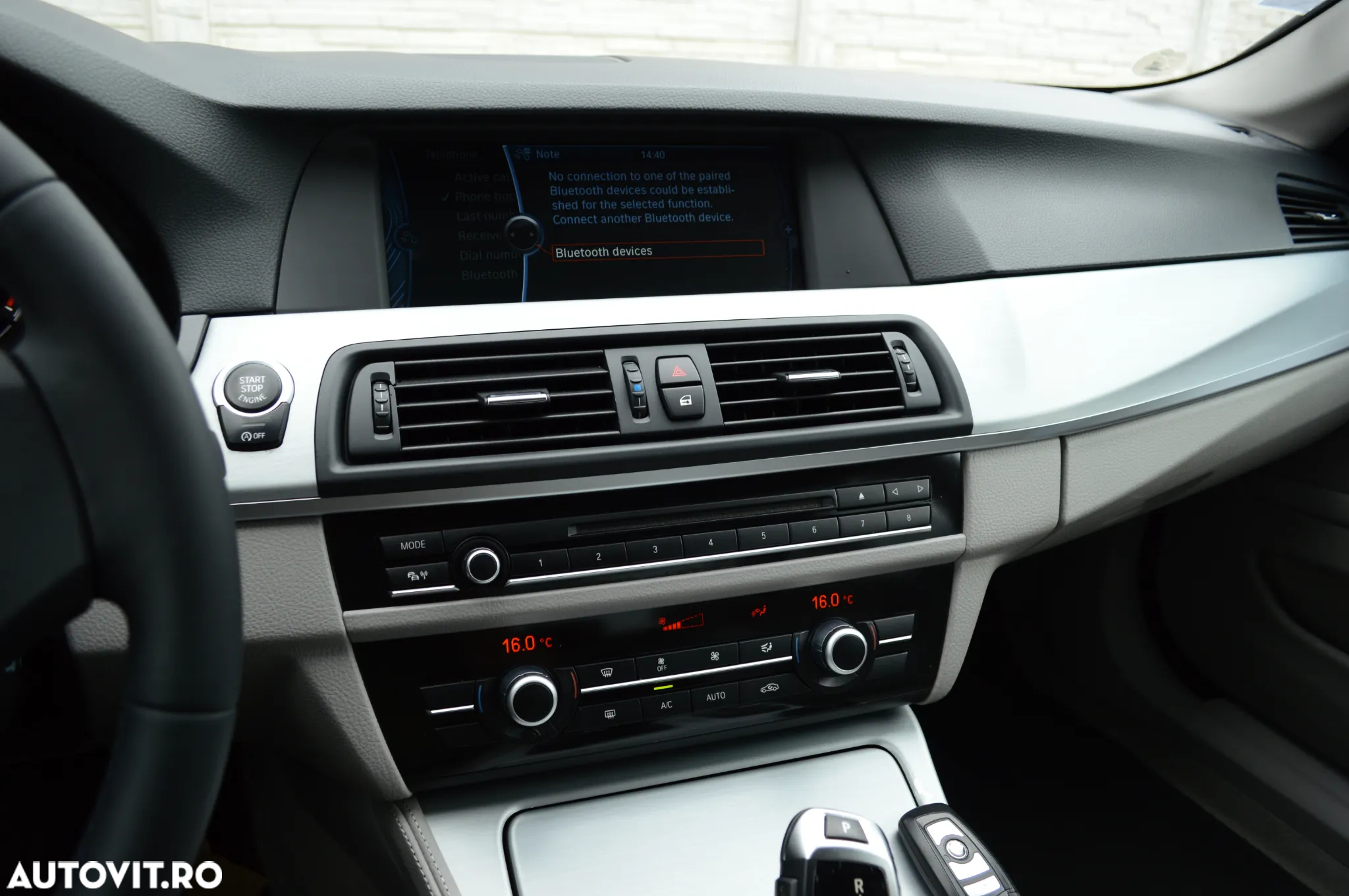 BMW Seria 5 525d xDrive Sport-Aut. - 34