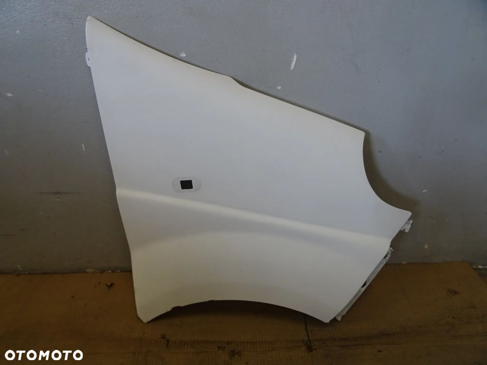 BŁOTNIK PRAWY PRZÓD PRZEDNI RENAULT TRAFIC II LAK:0D31 NR501 - 2