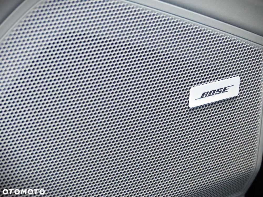 Porsche Cayenne Platinum Edition - 27