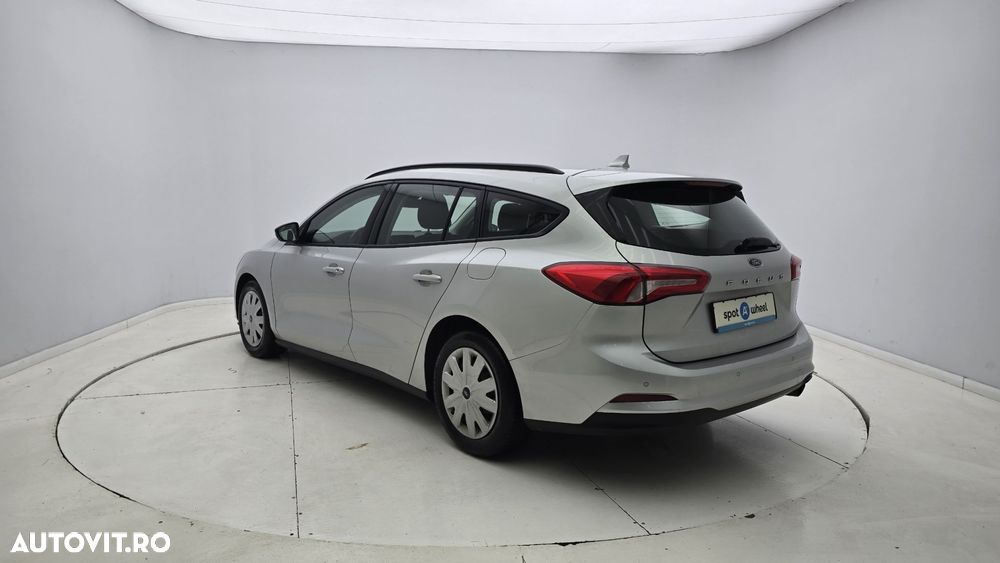 Ford Focus 1.5 EcoBlue Active - 8