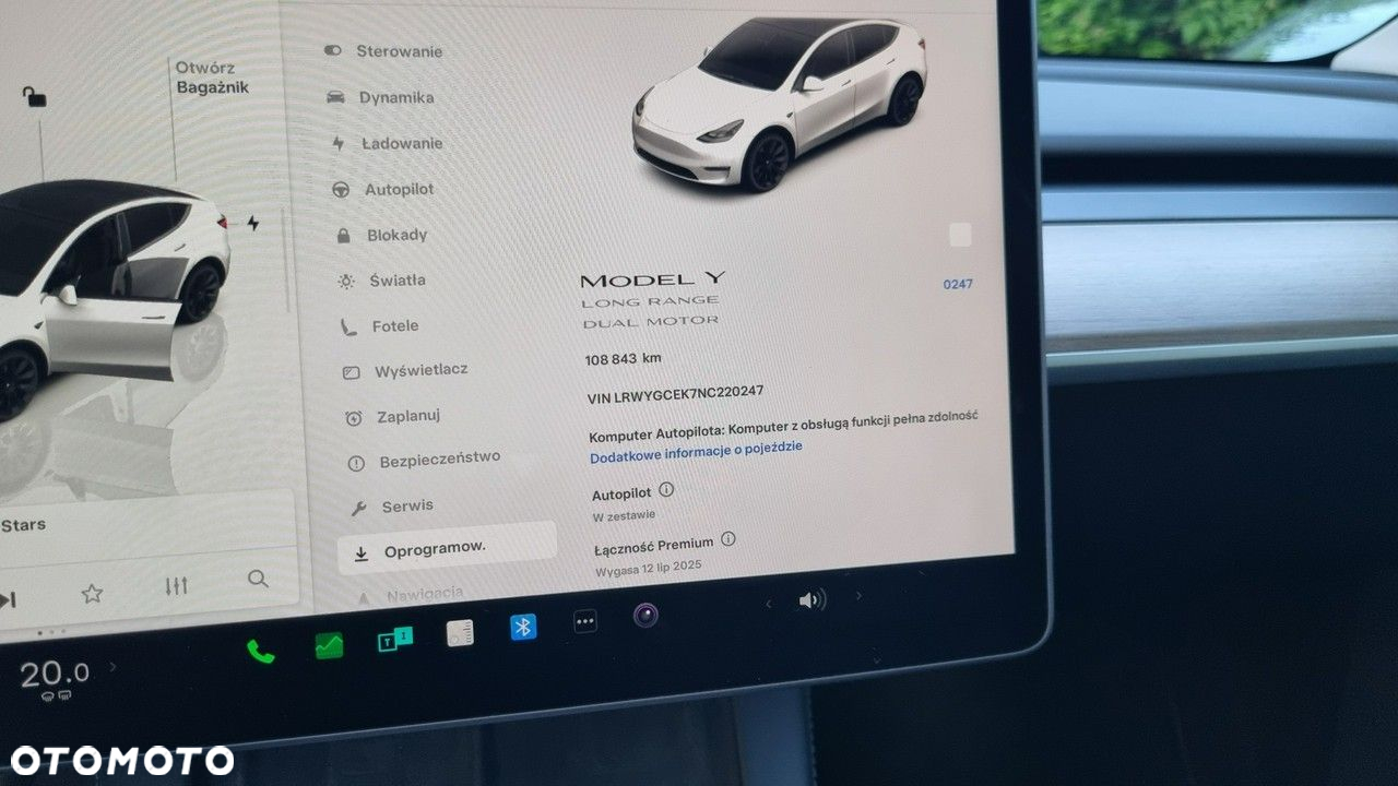 Tesla Y - 20