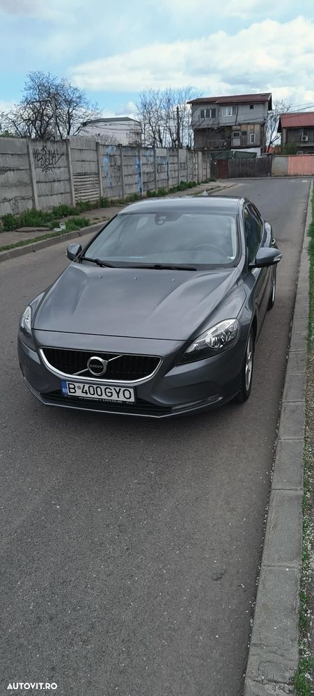 Volvo V40 - 1