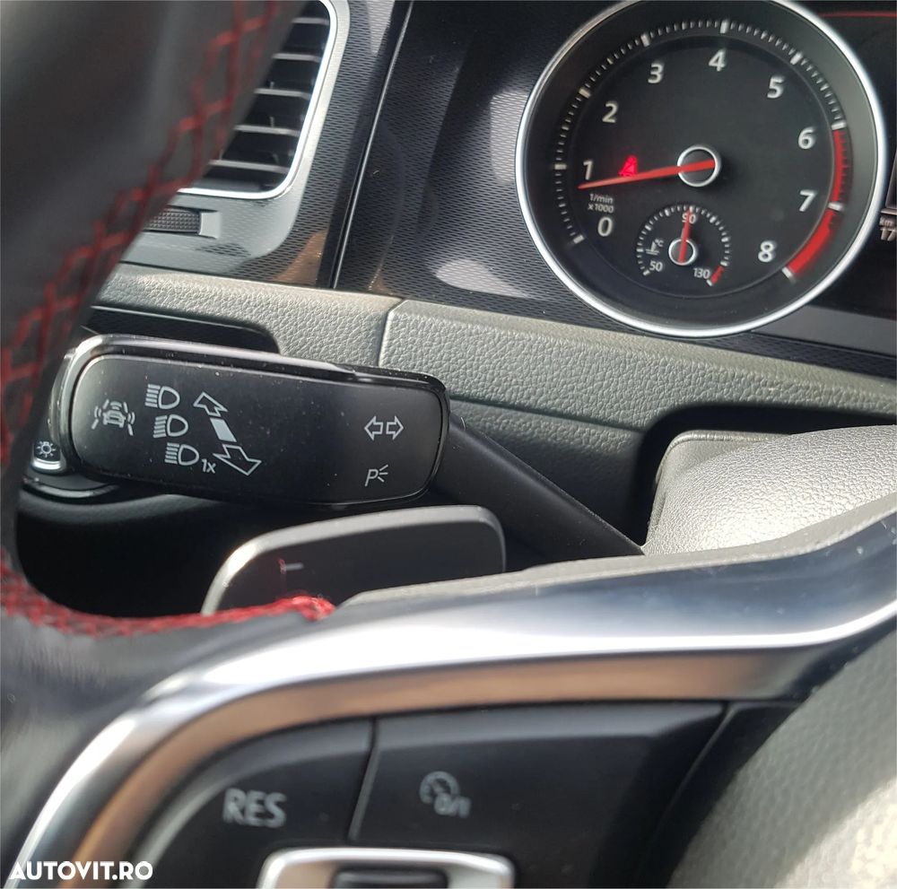 Volkswagen Golf GTI BlueMotion Technology DSG - 27