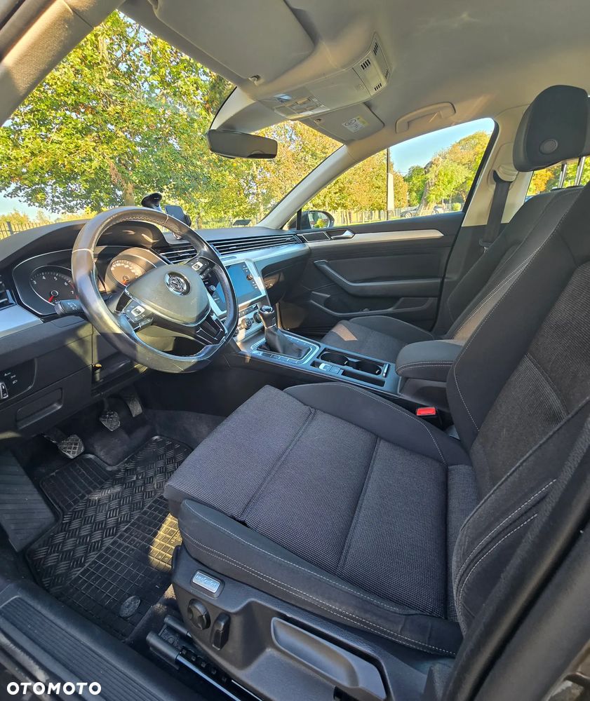 Volkswagen Passat 1.8 TSI BMT Highline - 13