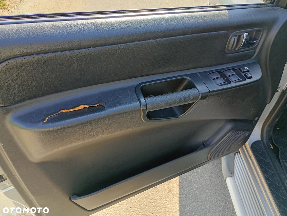 Nissan Terrano 3.0 Di Elegance - 15