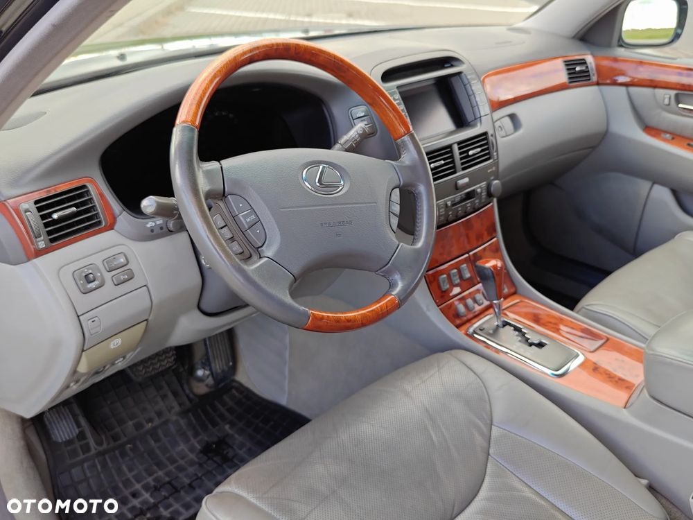 Lexus LS 430 President Line - 38