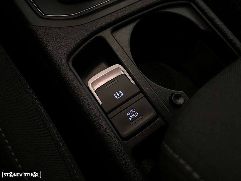 VW Touran 2.0 TDI Confortline - 30