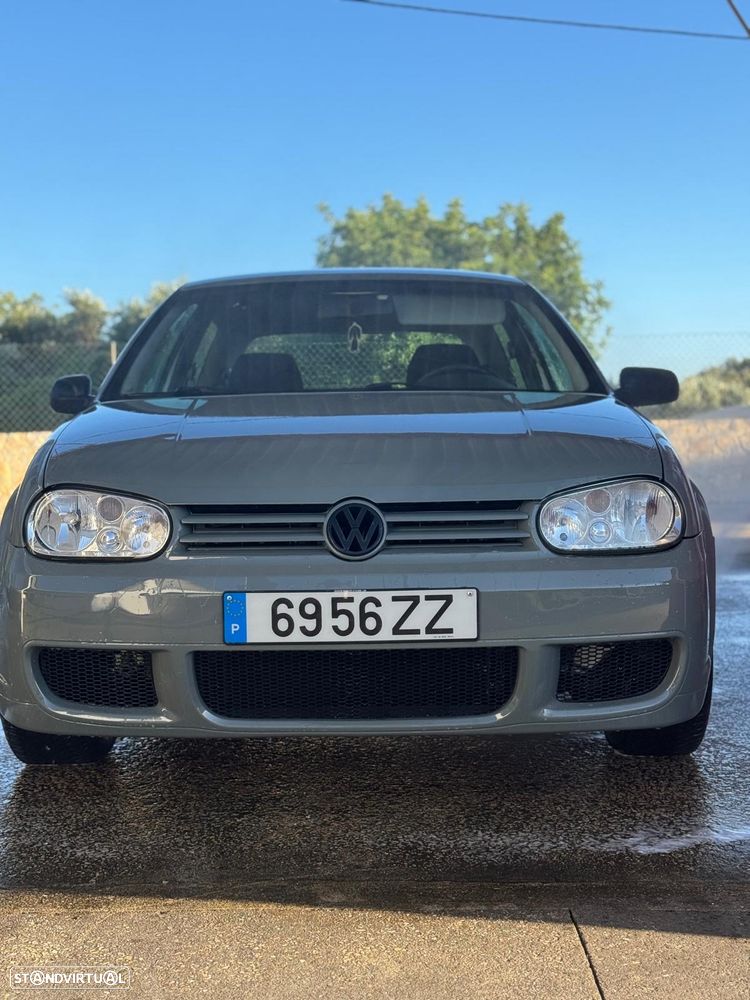VW Golf 1.9 TDi Highline - 1