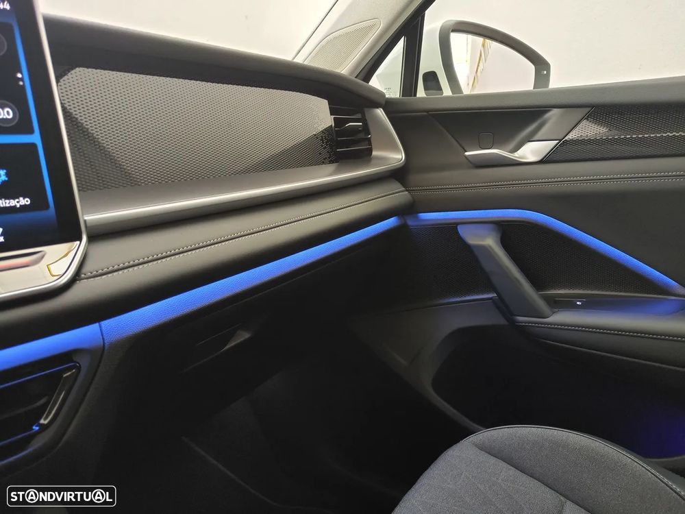 VW Tayron 1.5 eTSI Urban DSG - 30