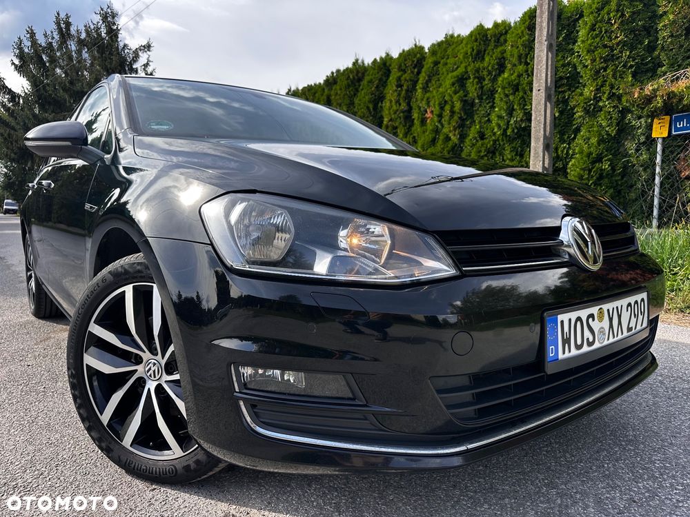 Volkswagen Golf 2.0 TDI BlueMotion Technology Lounge - 2