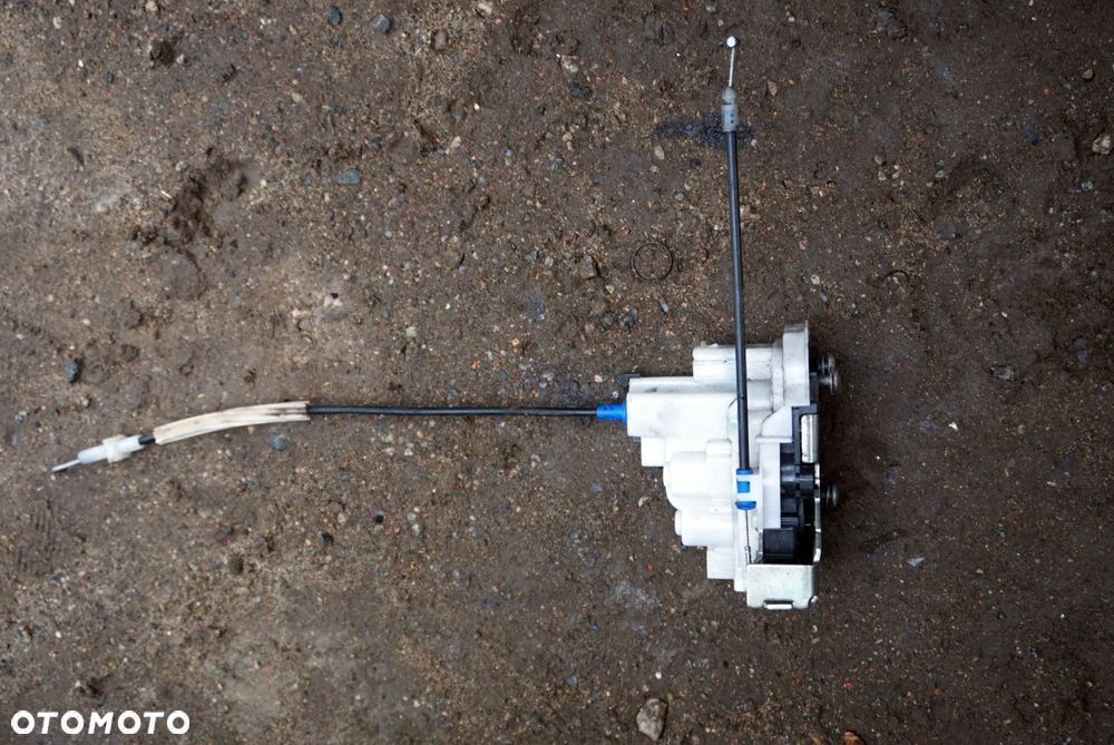 ZAMEK DRZWI LEWY PRZÓD DOBLO II 519750850 FIAT 2010-2014 - 1