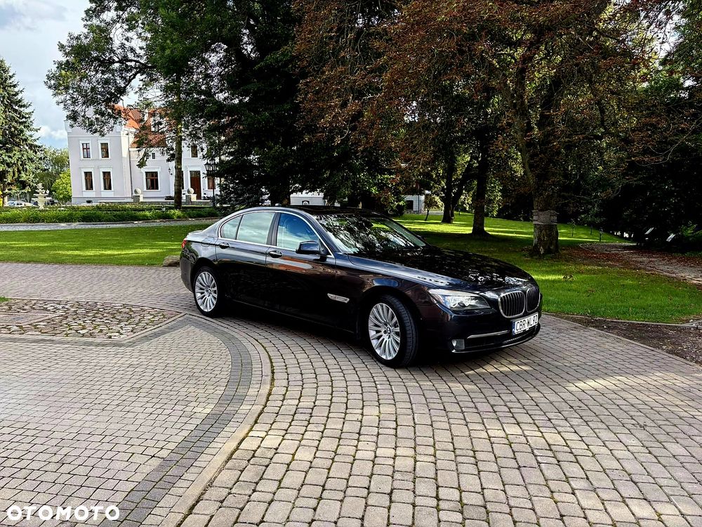 BMW Seria 7 - 1