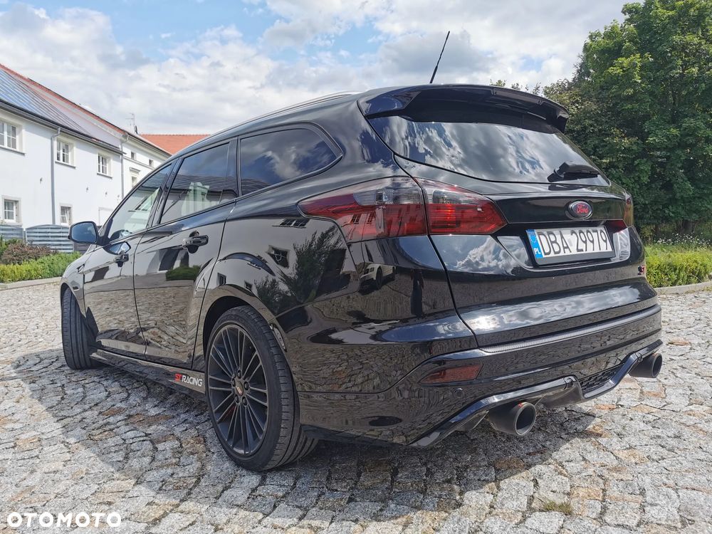 Ford Focus - 13
