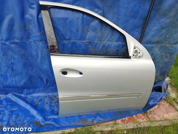 MERCEDES ML w164 164 Drzwi Przednie Przód Prawe 775 Oryginał Lakier