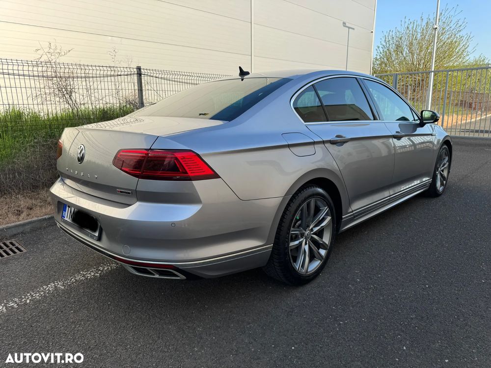 Volkswagen Passat 2.0 BiTDI DSG 4Mot Highline - 18