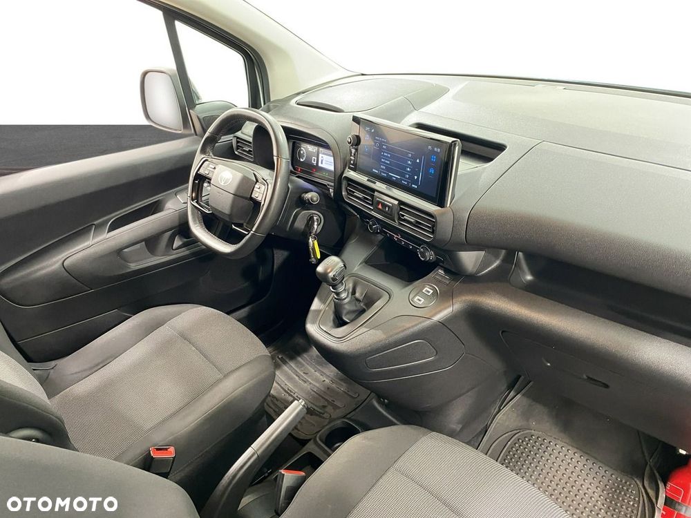 Toyota Proace City - 15