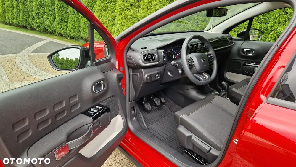 Citroën C3 1.2 PureTech Shine - 10