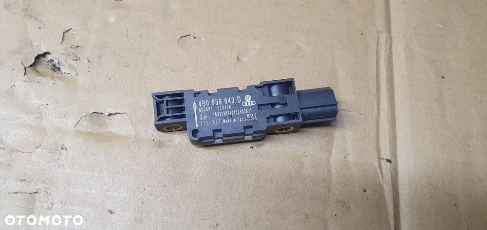 Czujnik sensor uderzeniowy Airbag Audi A8 D3 4B0959643A - 1