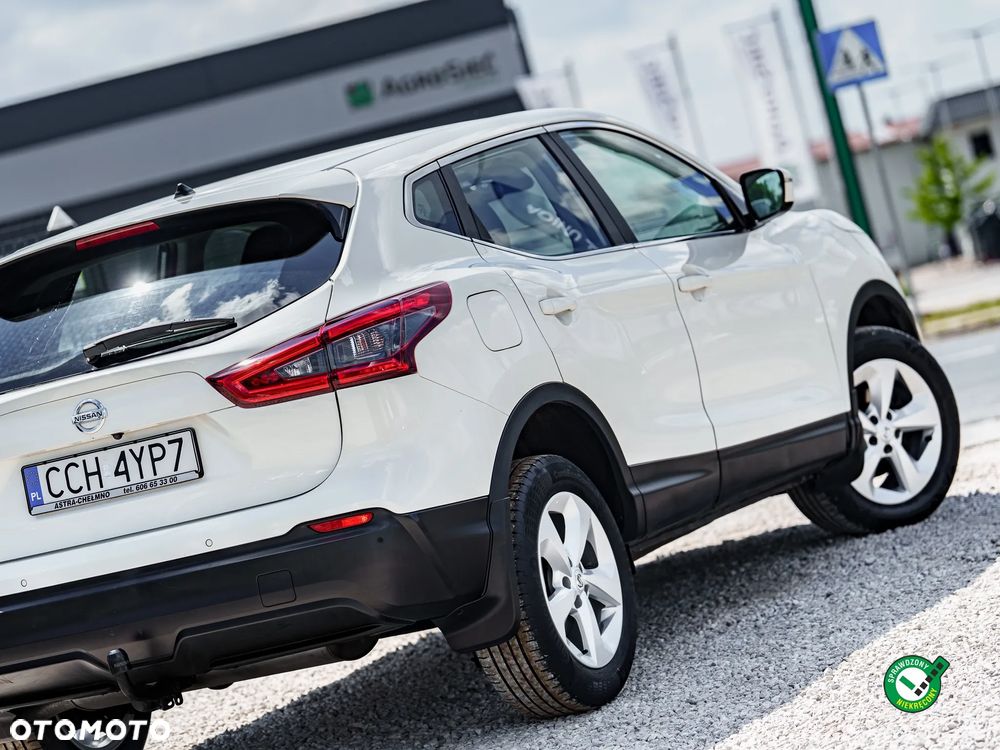 Nissan Qashqai 1.6 DCi N-Tec - 9