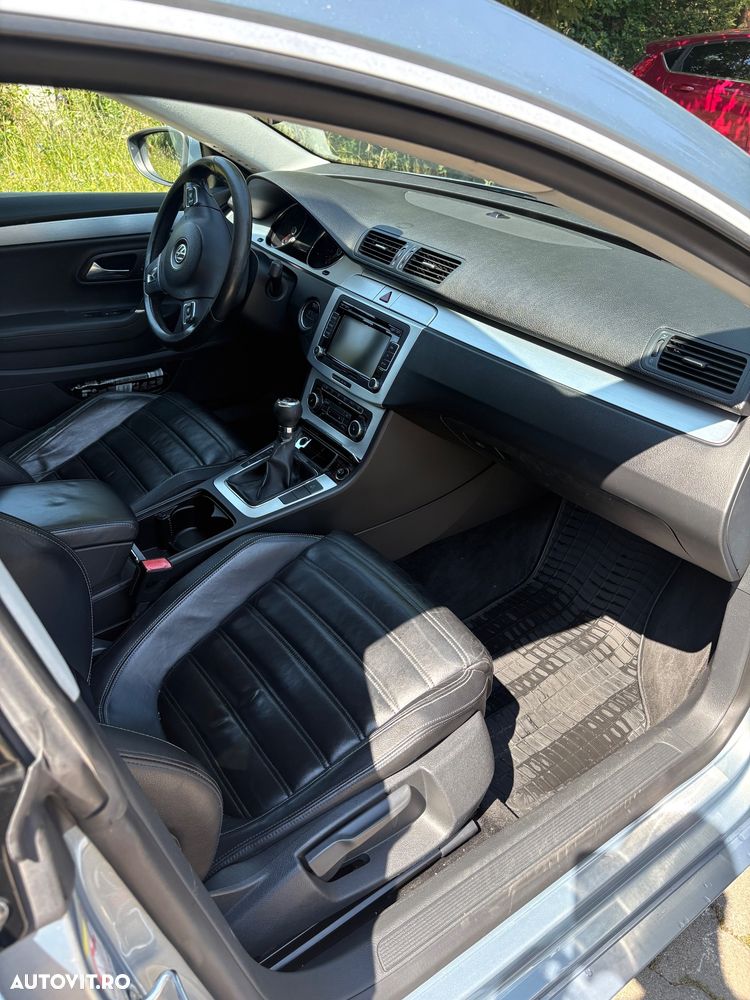 Volkswagen Passat CC - 6