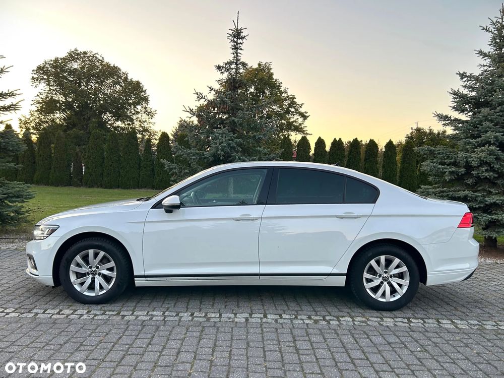 Volkswagen Passat 2.0 TDI EVO Business - 12