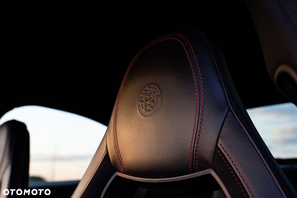 Alfa Romeo Giulia 2.9 Bi Turbo V6 Quadrifoglio - 21