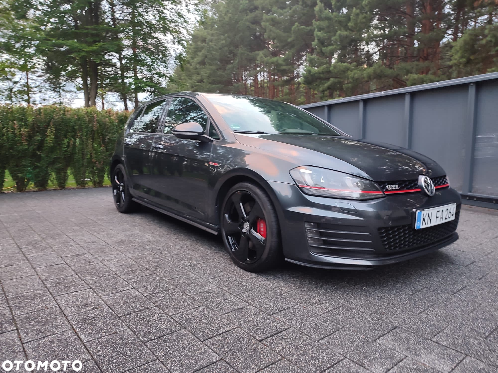 Volkswagen Golf GTI Performance BlueMotion Technology - 28