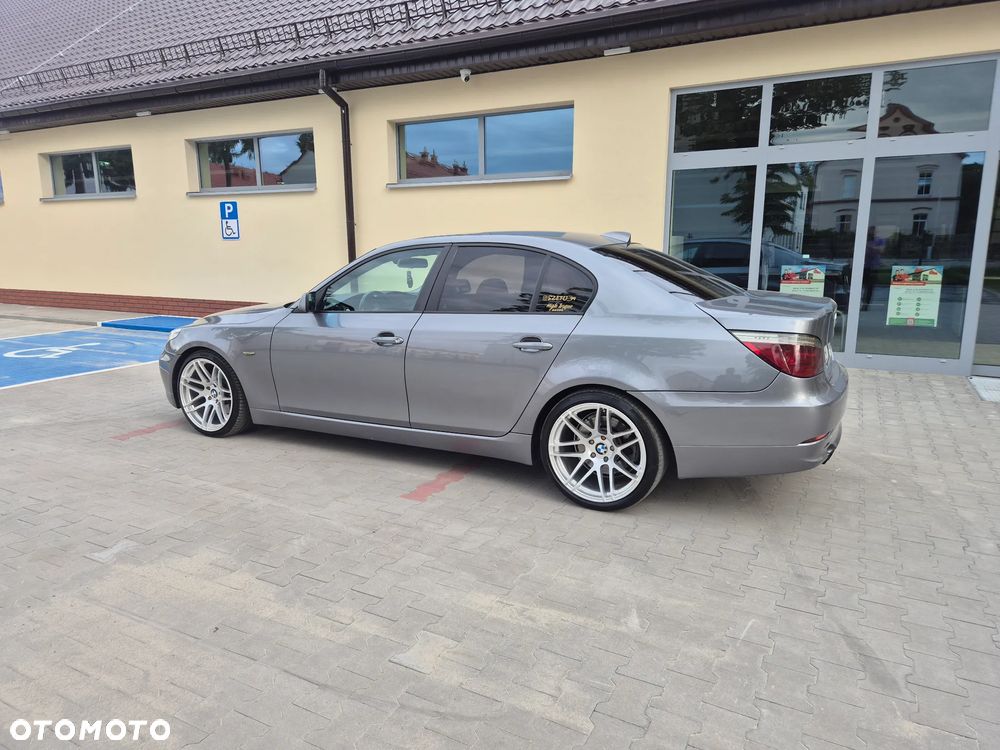BMW Seria 5 - 1