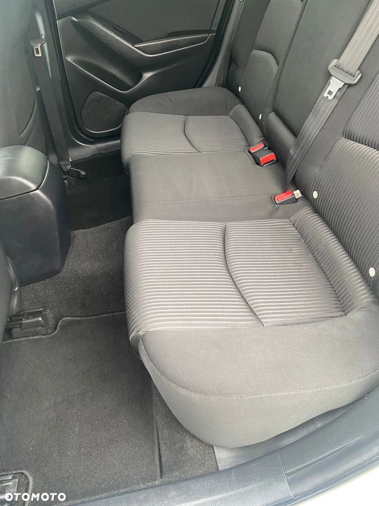 Mazda 3 2.0 Skyenergy - 12